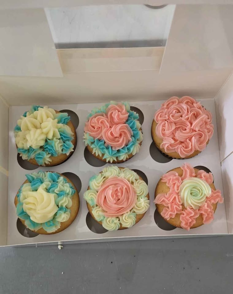 Baby shower cupcakes Baby shower cupcakes